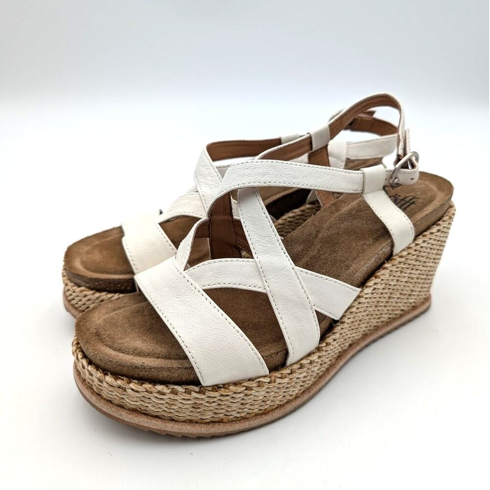 Söfft Devyn Slingback Espadrille Sandal Women's True White Size US8M EU39